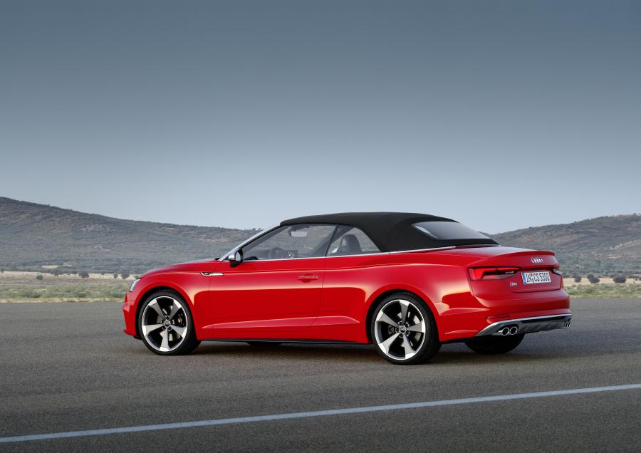  Audi S5 Cabriolet 2017 года  (WW) (фото 14 из 53)